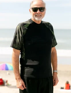 Tuga Sunwear Swim Shirts & Rash Guards|Men's Swim Performance Short Sleeve Rash Guard - Navy / Blue Camo